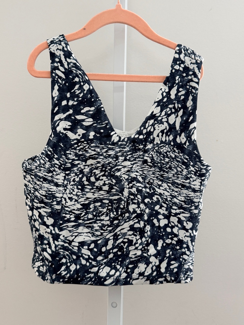 Move‎ Theology women's athletic printed bra tank top size S nwt